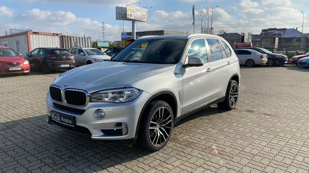Fotografie: 2017 BMW X5