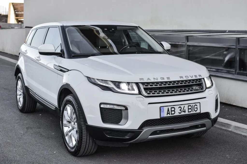 Fotografie: 2016 Land Rover Range Rover Evoque