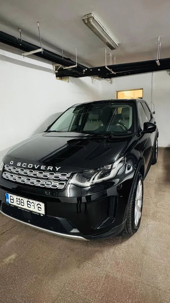 Fotografie: 2021 Land Rover Discovery Sport