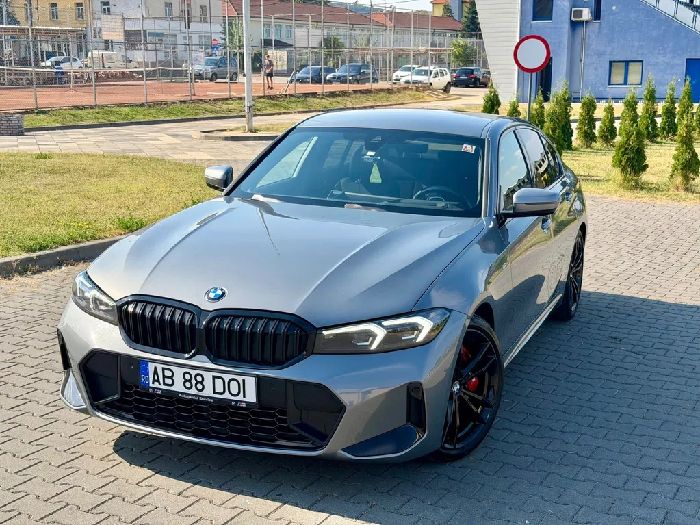 Fotografie: 2023 BMW Seria 3
