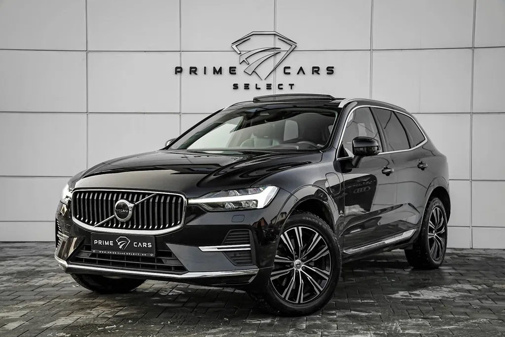 Fotografie: 2022 Volvo XC 60