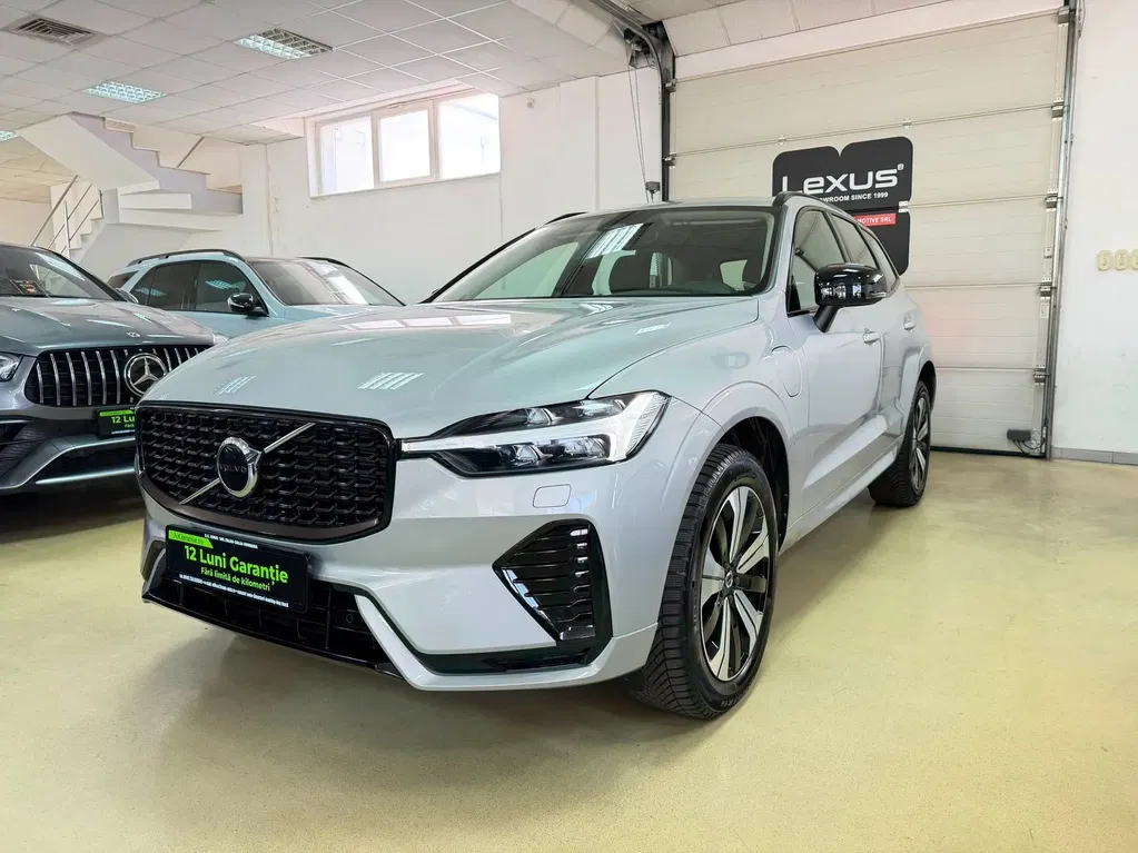 Fotografie: 2023 Volvo XC 60