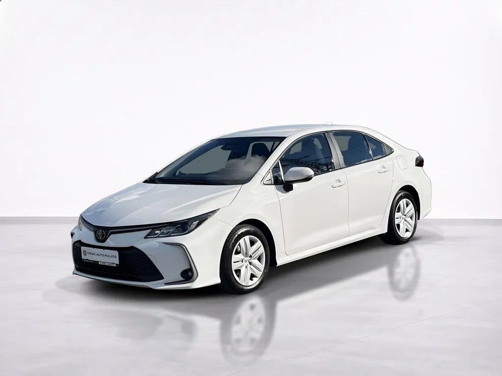 Fotografie: 2023 Toyota Corolla