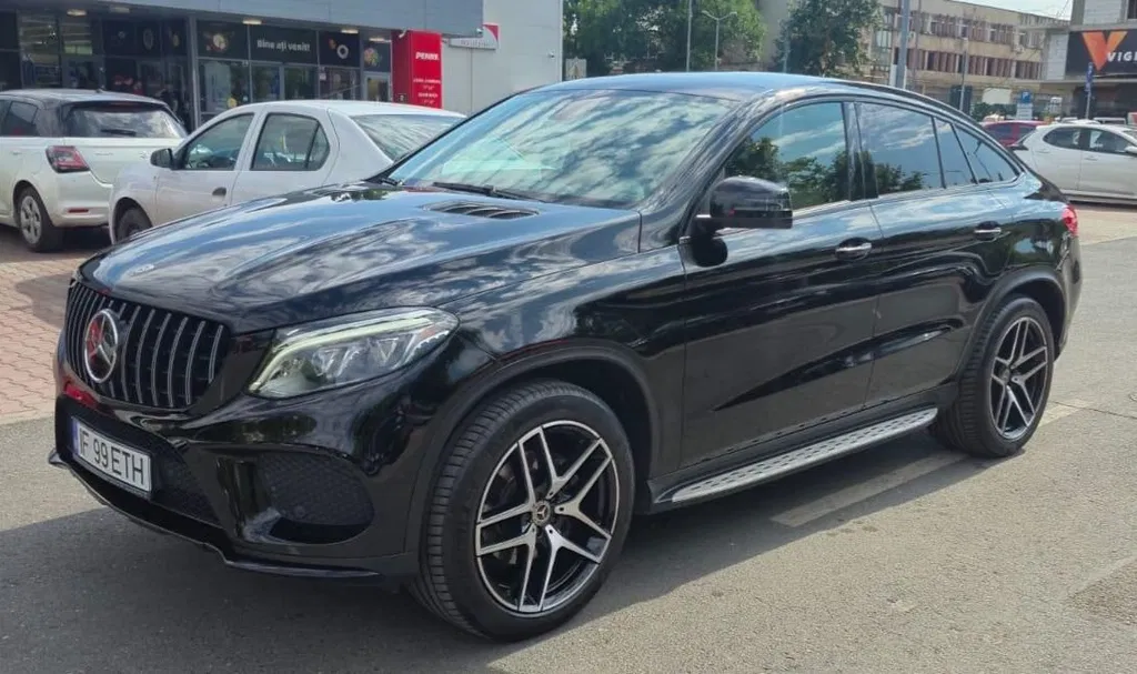 Fotografie: 2017 Mercedes-Benz GLE