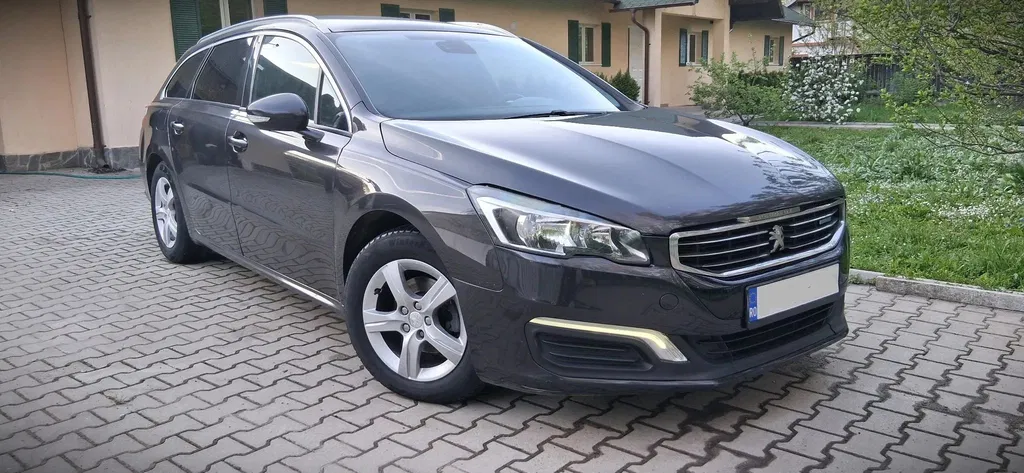 Fotografie: 2015 Peugeot 508
