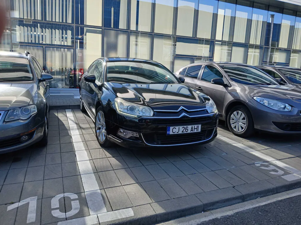 Fotografie: 2010 Citroen C5