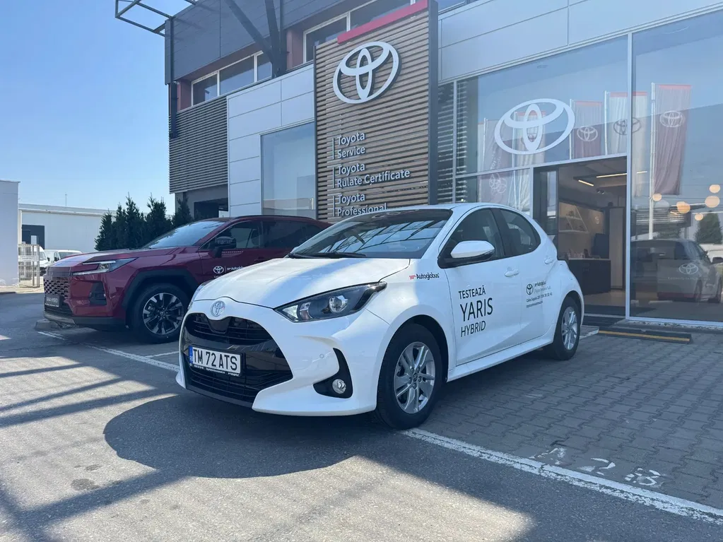 Fotografie: 2025 Toyota Yaris