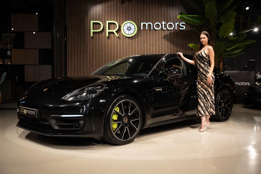 Fotografie: 2021 Porsche Panamera