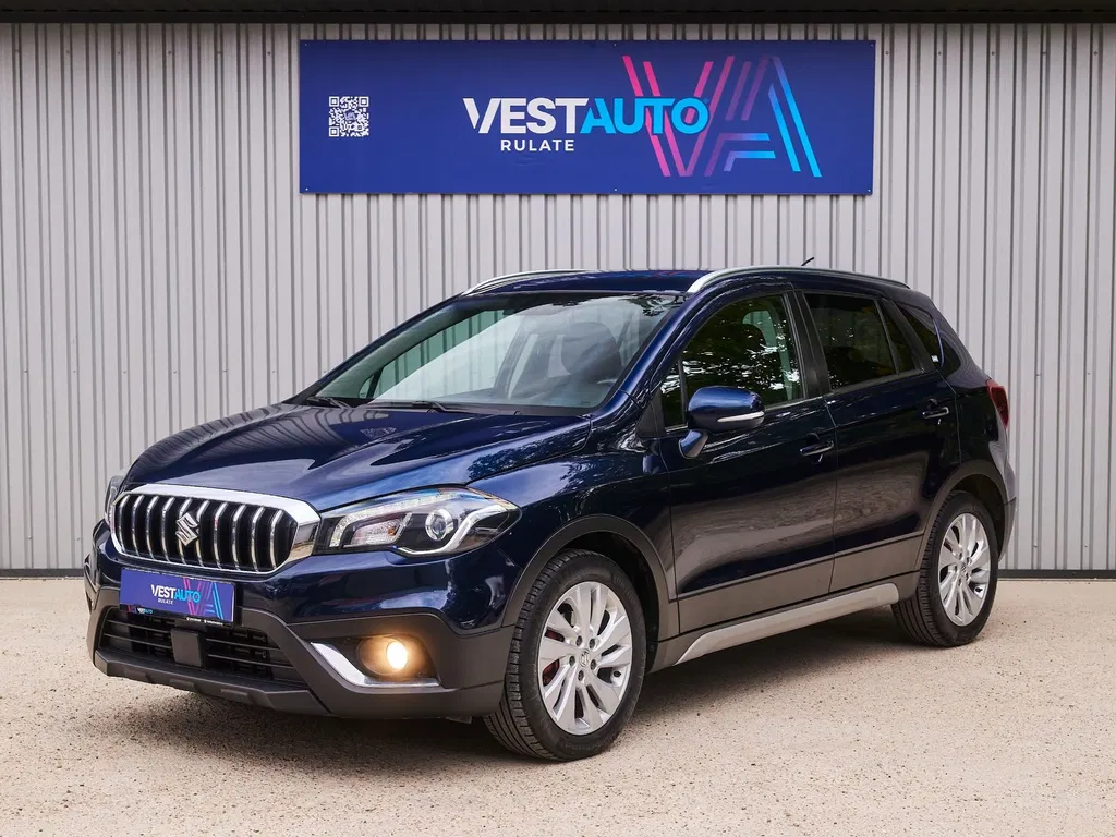 Fotografie: 2018 Suzuki SX4