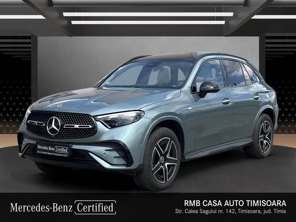 Fotografie: 2025 Mercedes-Benz GLC