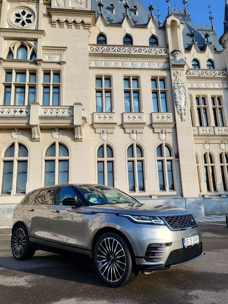 Fotografie: 2018 Land Rover Range Rover Velar