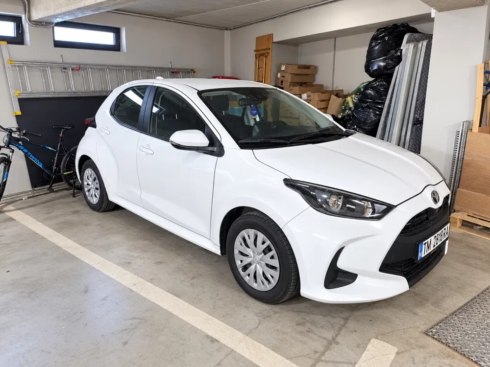 Fotografie: 2023 Toyota Yaris
