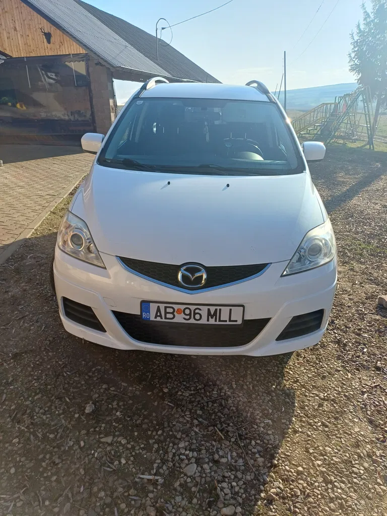 Fotografie: 2008 Mazda 5