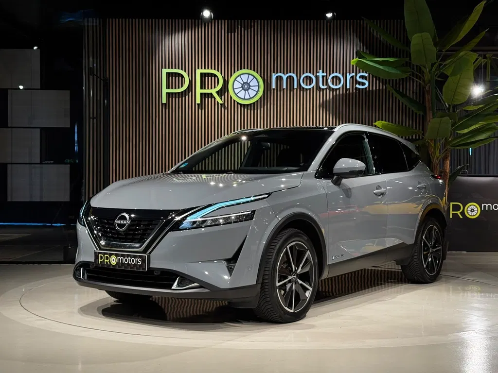 Fotografie: 2023 Nissan Qashqai+2