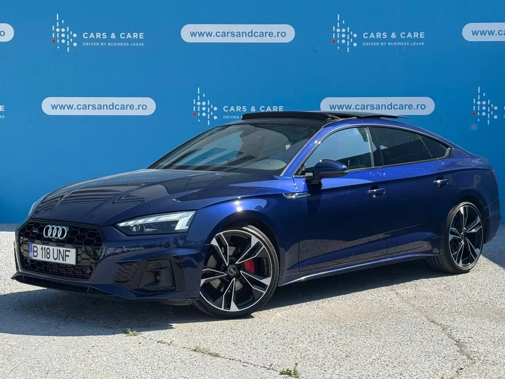 Fotografie: 2023 Audi A5 Sportback