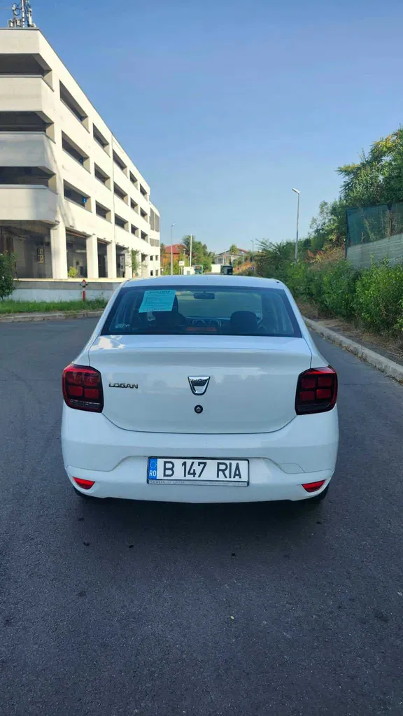 Fotografie: 2016 Dacia Logan