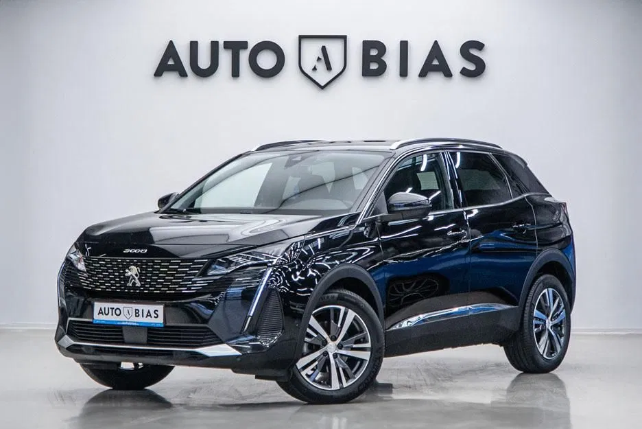 Fotografie: 2021 Peugeot 3008