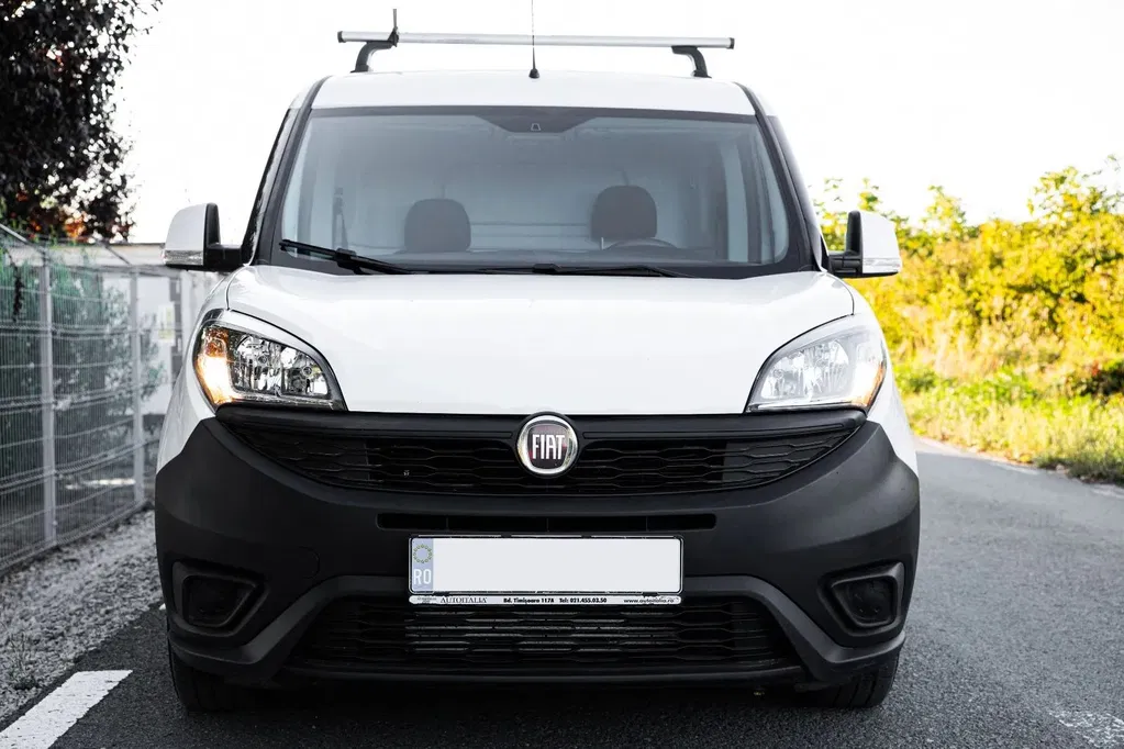 Fotografie: 2022 Fiat Doblo