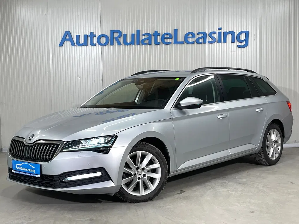 Fotografie: 2021 Skoda Superb