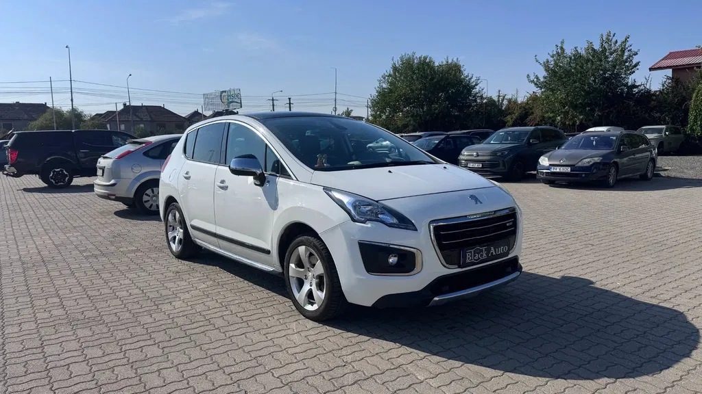 Fotografie: 2015 Peugeot 3008