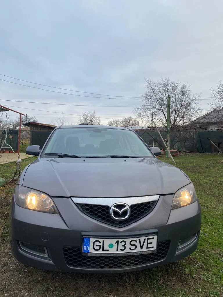 Fotografie: 2009 Mazda 3