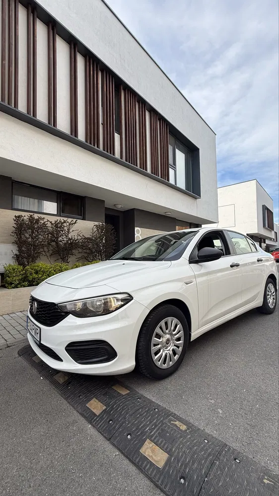 Fotografie: 2020 Fiat Tipo