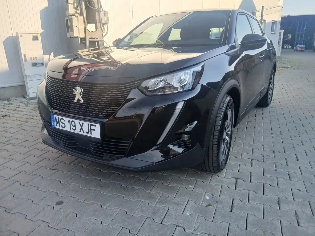 Fotografie: 2020 Peugeot 2008