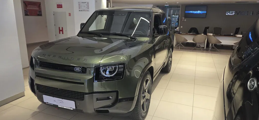 Fotografie: 2026 Land Rover Defender