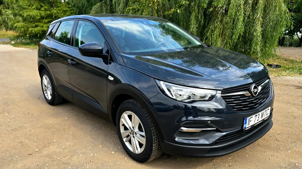 Fotografie: 2019 Opel Grandland X