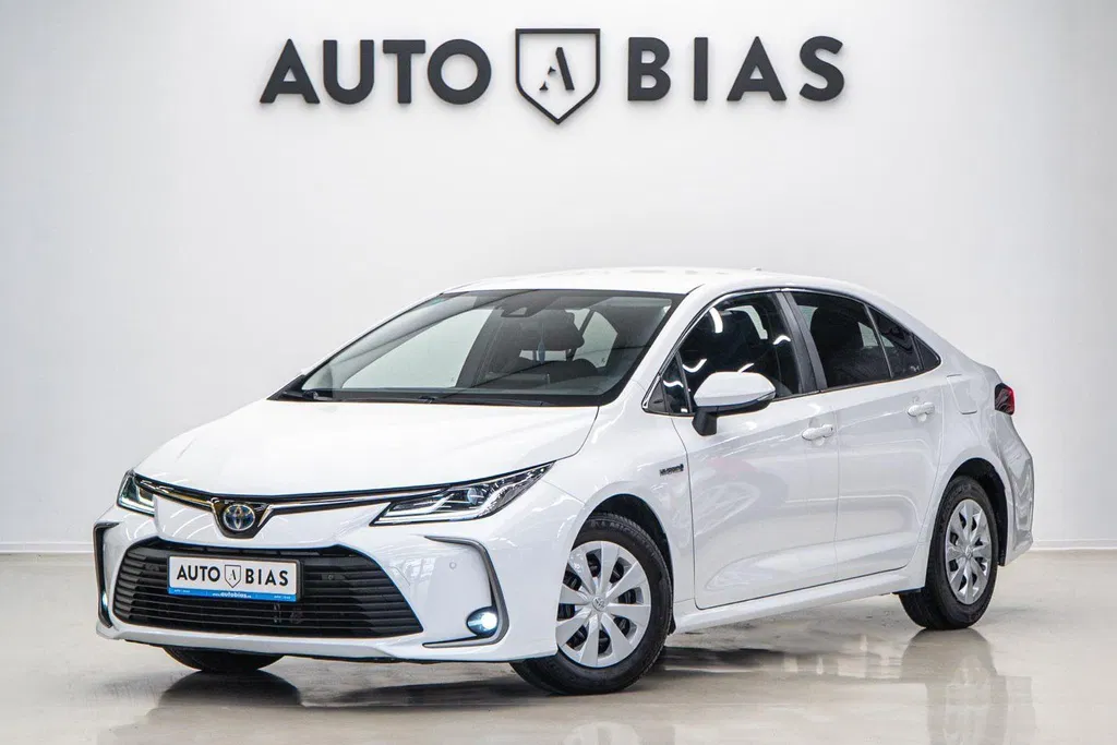 Fotografie: 2021 Toyota Corolla