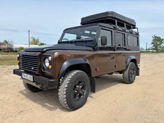 Fotografie: 2012 Land Rover Defender