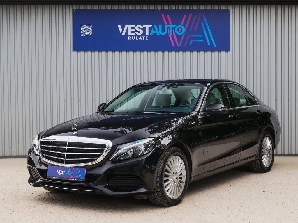Fotografie: 2015 Mercedes-Benz C