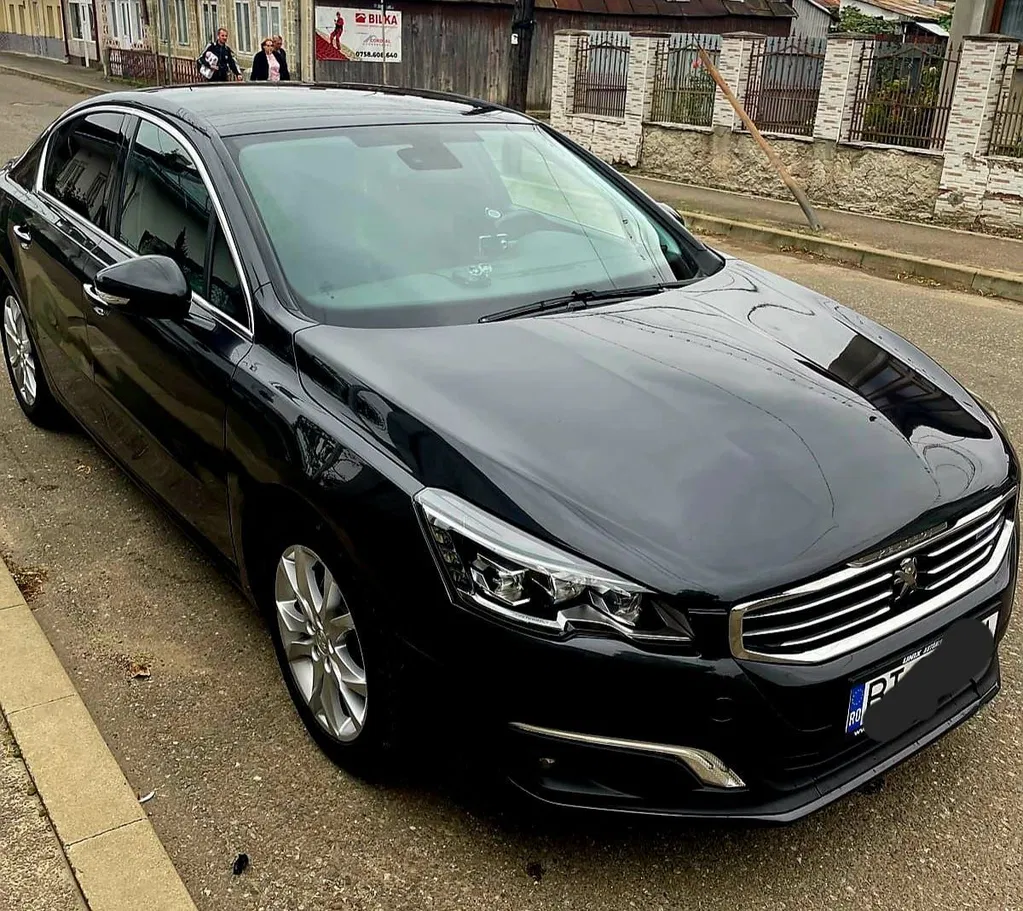 Fotografie: 2018 Peugeot 508