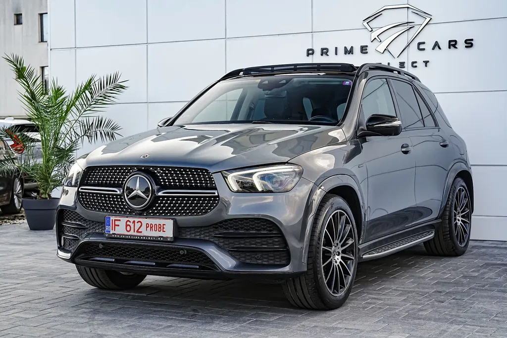 Fotografie: 2022 Mercedes-Benz GLE