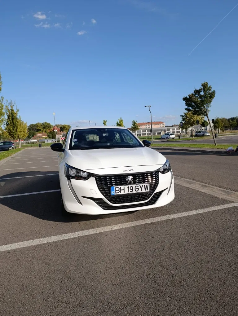 Fotografie: 2022 Peugeot 208