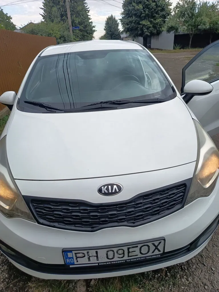 Fotografie: 2013 Kia Rio