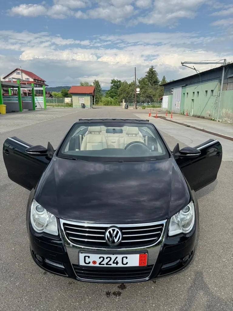 Fotografie: 2010 Volkswagen Eos