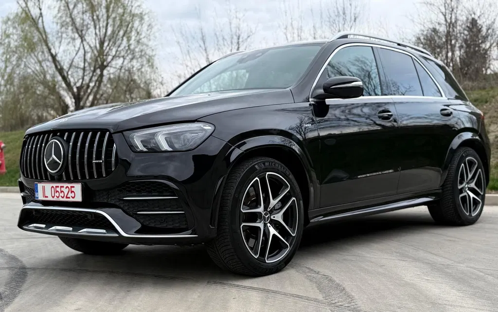 Fotografie: 2021 Mercedes-Benz GLE