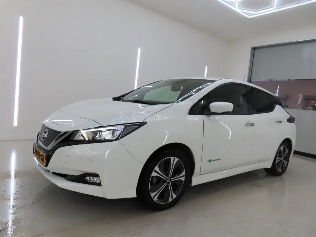 Fotografie: 2020 Nissan Leaf
