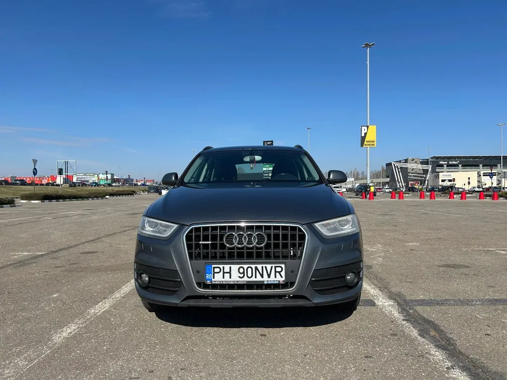 Fotografie: 2013 Audi Q3
