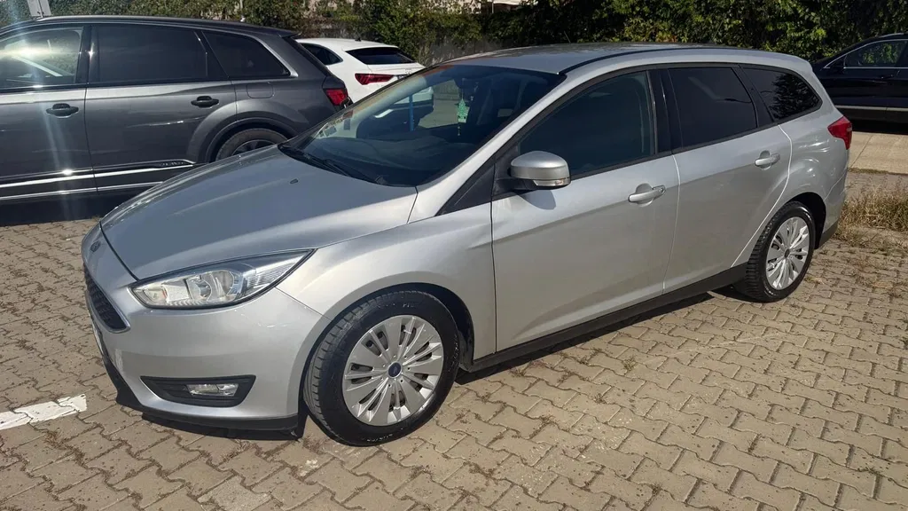 Fotografie: 2017 Ford Focus