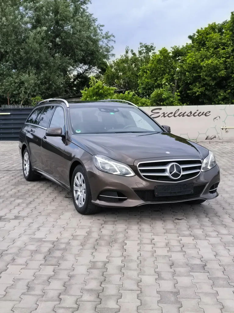 Fotografie: 2014 Mercedes-Benz E Class