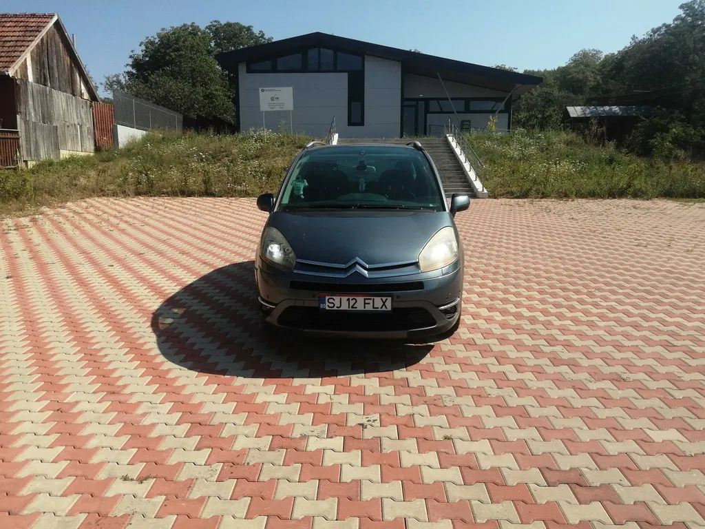 Fotografie: 2007 Citroen C4 Grand Picasso