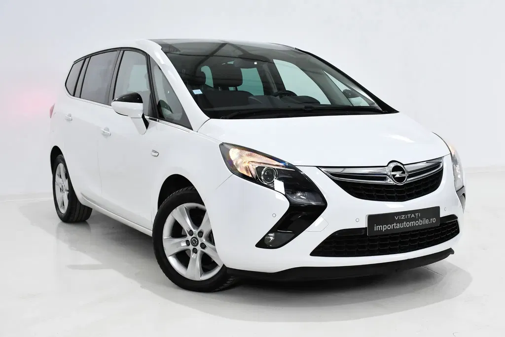 Fotografie: 2013 Opel Zafira