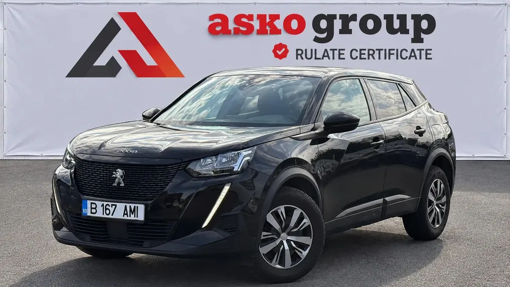 Fotografie: 2022 Peugeot 2008