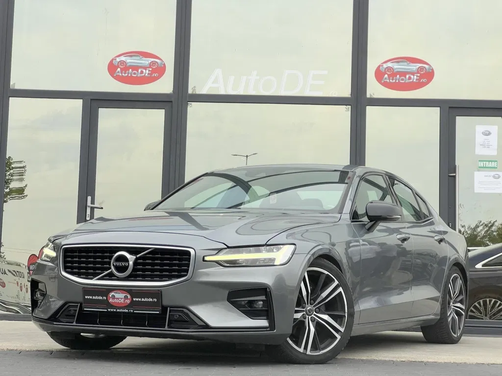 Fotografie: 2020 Volvo S60