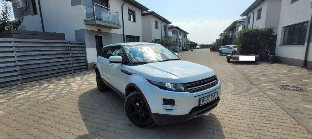 Fotografie: 2011 Land Rover Range Rover Evoque