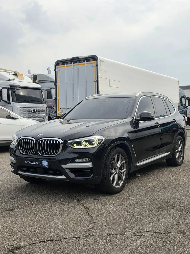 Fotografie: 2019 BMW X3