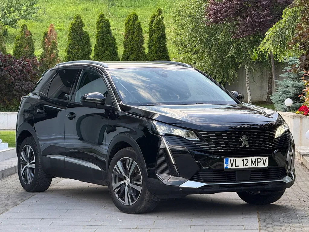 Fotografie: 2021 Peugeot 3008