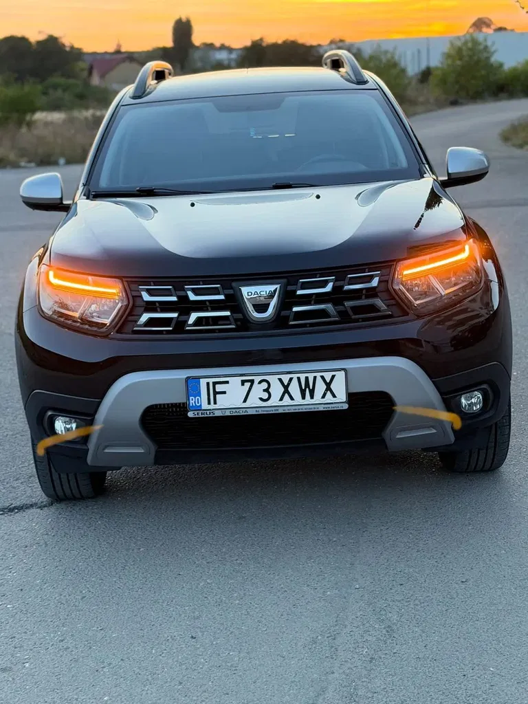 Fotografie: 2022 Dacia Duster